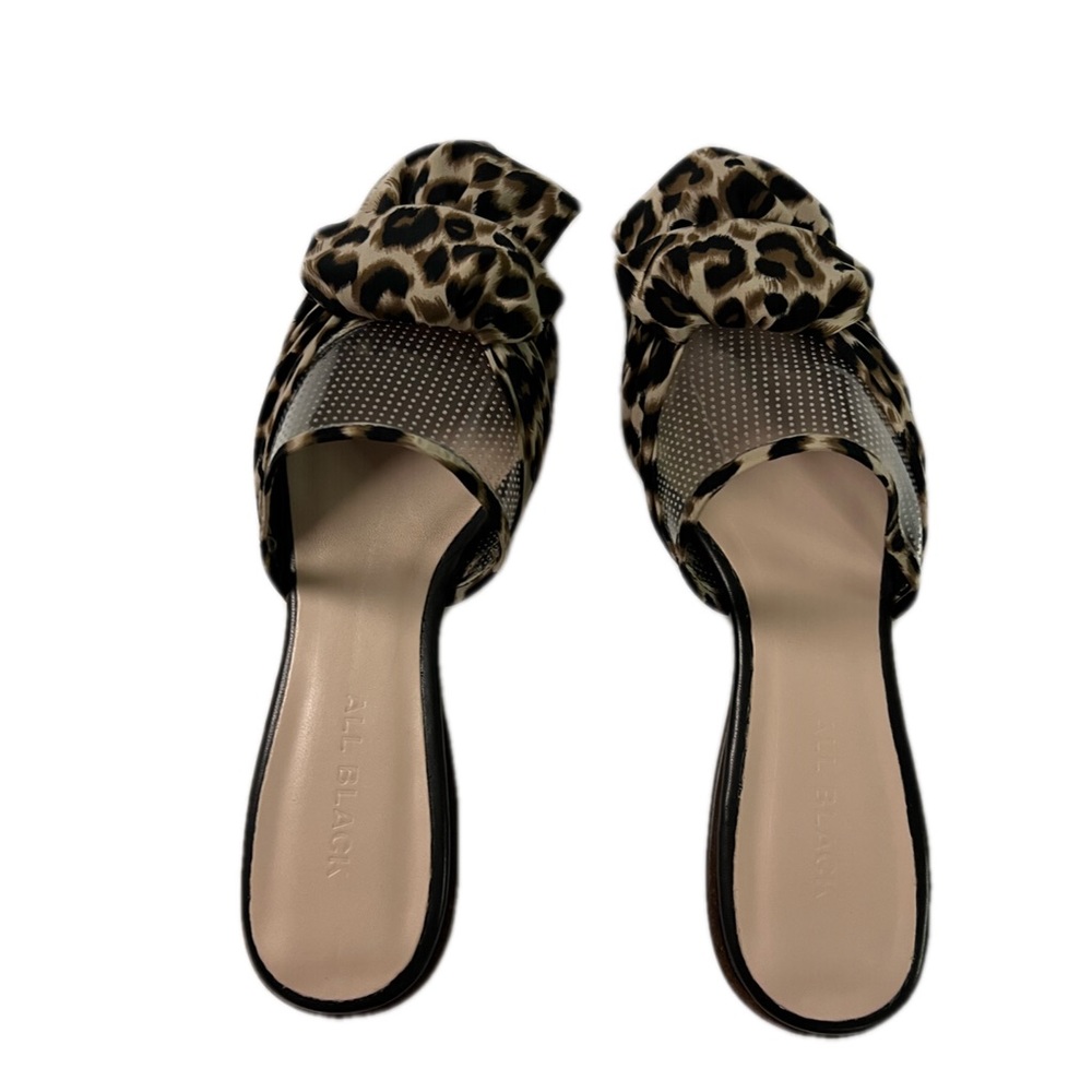 Women's ALL BLACK FOOTWEAR ANTHRO Jungle Bow Slide Sandal Leopard 40 EU 9 US